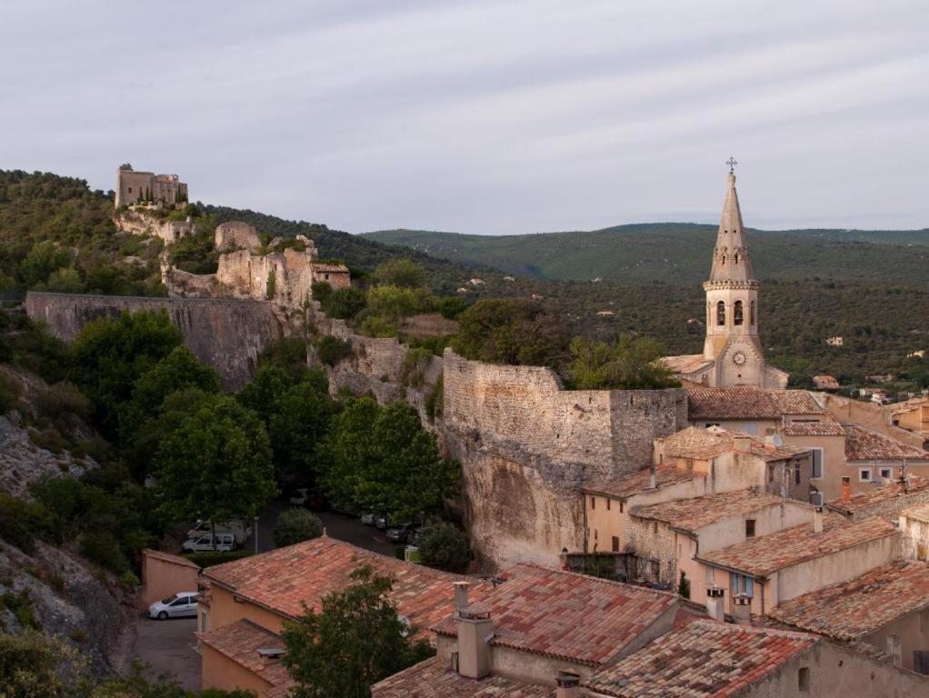 Les Grenadiers De Saint Sat Exterior foto