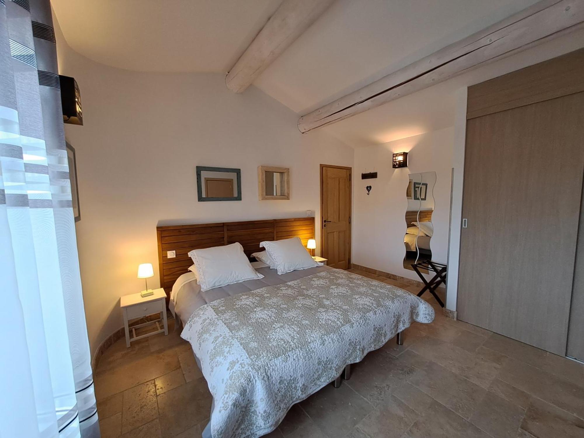 Les Grenadiers De Saint Sat Habitación foto